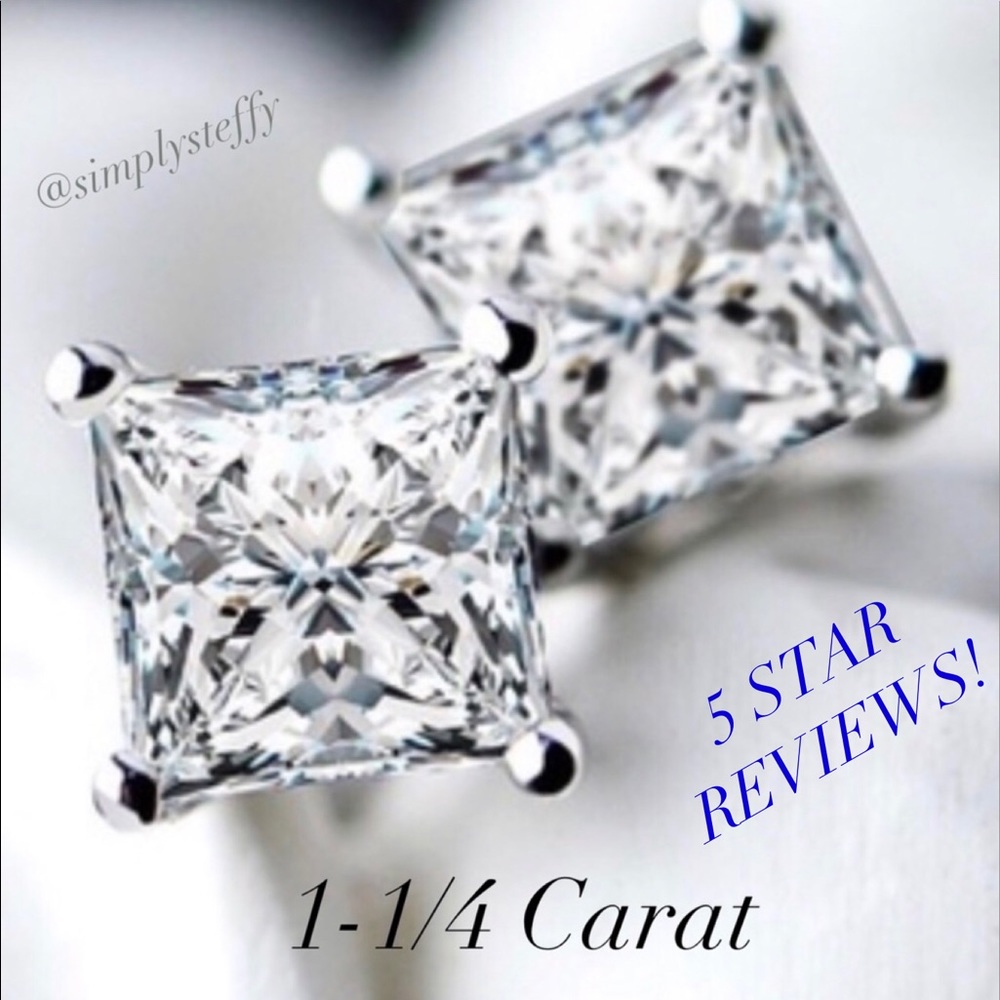 💕 1-1/4 Ct. SS Princess Cut Earrings - Picture 1 of 6